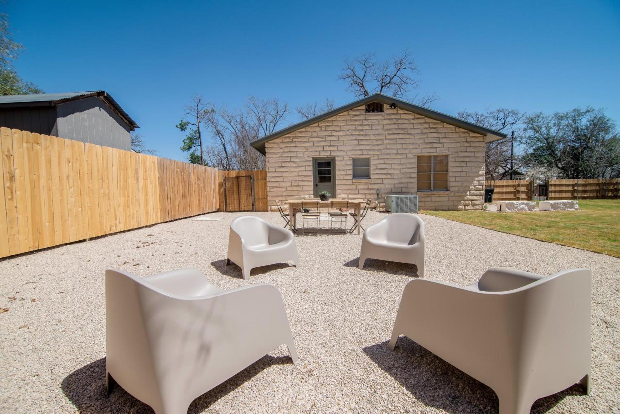 The Gable - 3 Blks From Main St Holiday home Fredericksburg